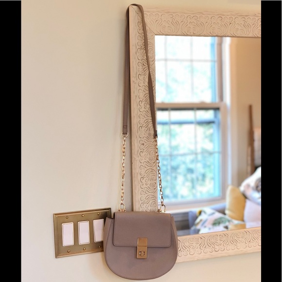 Express Light Gray & Gold Structured Crossbody Purse - Picture 4 of 9